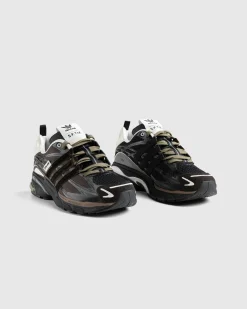 New adidas Adistar Cushion Core Black/Dark Brown/Earth Strata cblack/dbrown/earstr