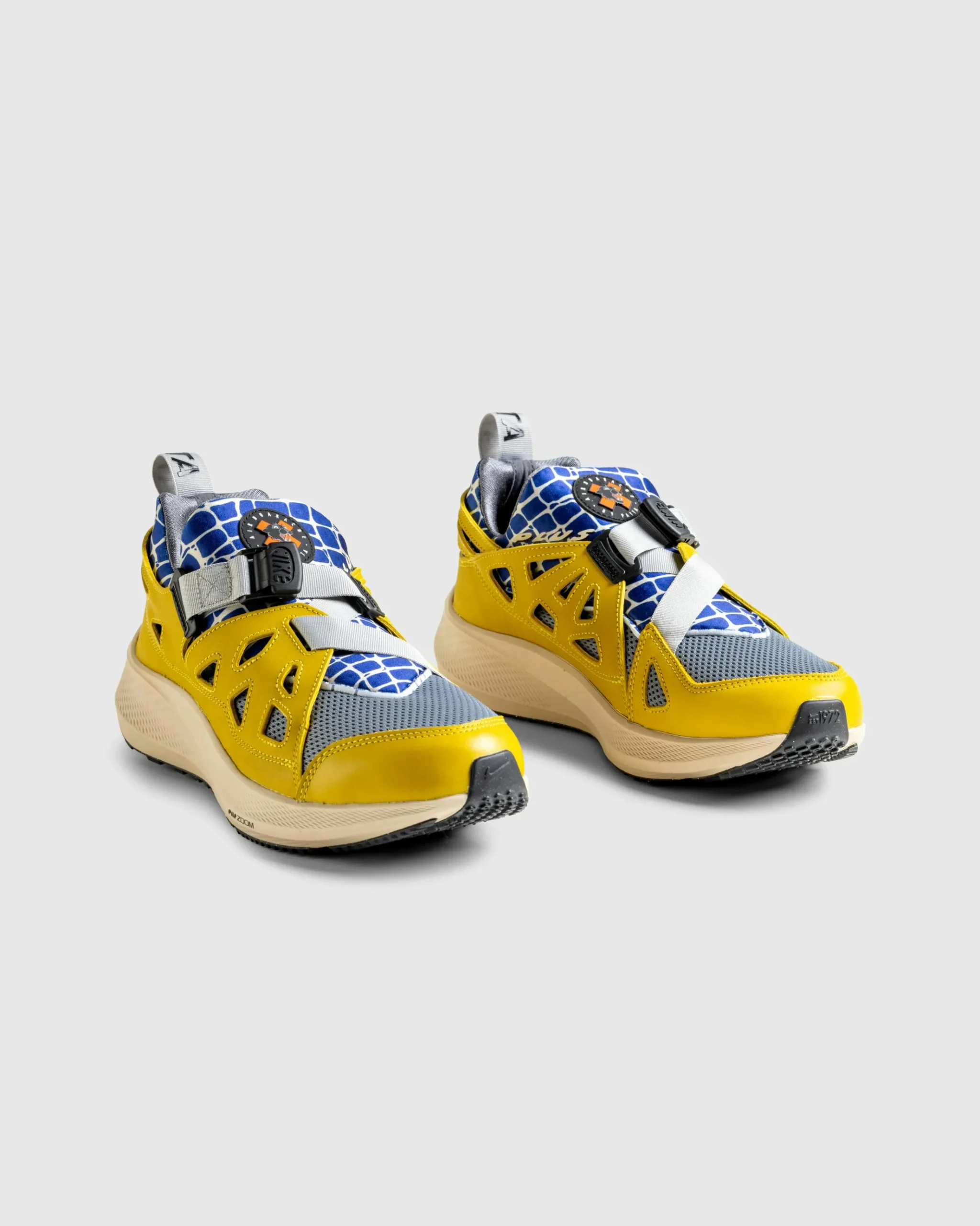 Discount Nike Air Huarache 20Y24 Saffron Quartz/Cool Grey-Sanddrift saffronquartz/coolgrey-sanddrift