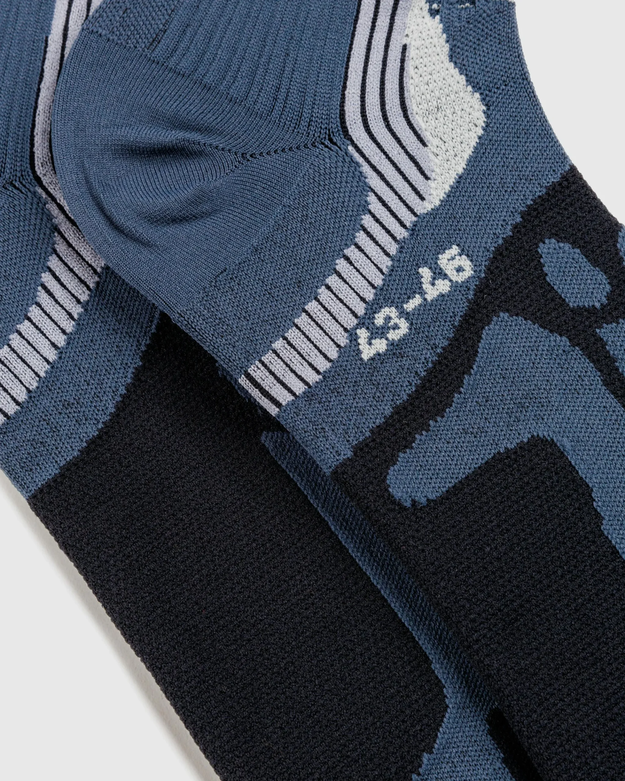 Shop ROA Bone Socks grey