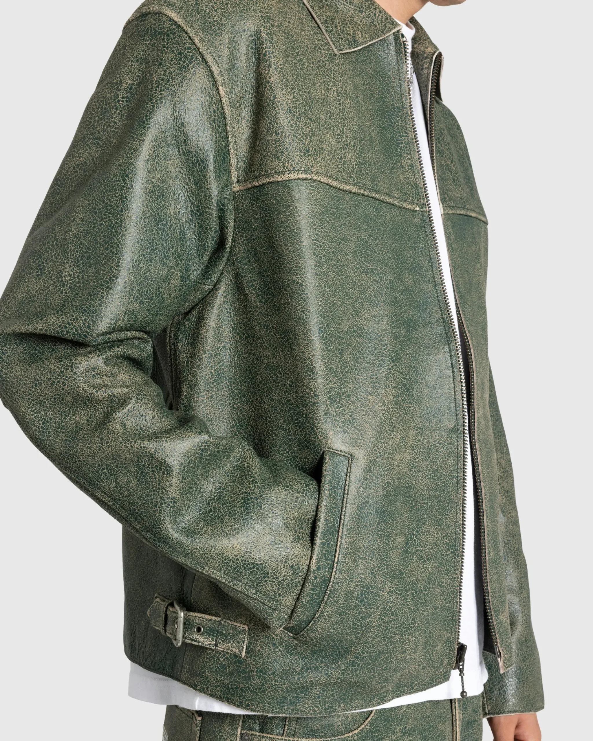 Hot Guess USA Crackled Leather Jacket Castle Multi green