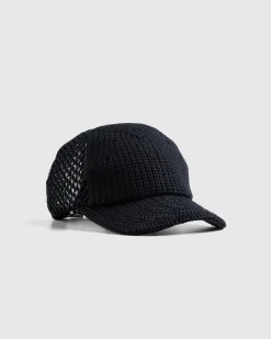 Store SSU Crochet Trucker Hat black