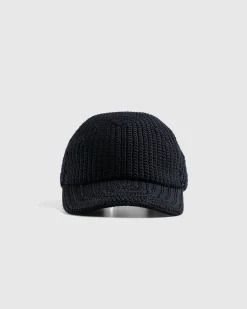 Store SSU Crochet Trucker Hat black