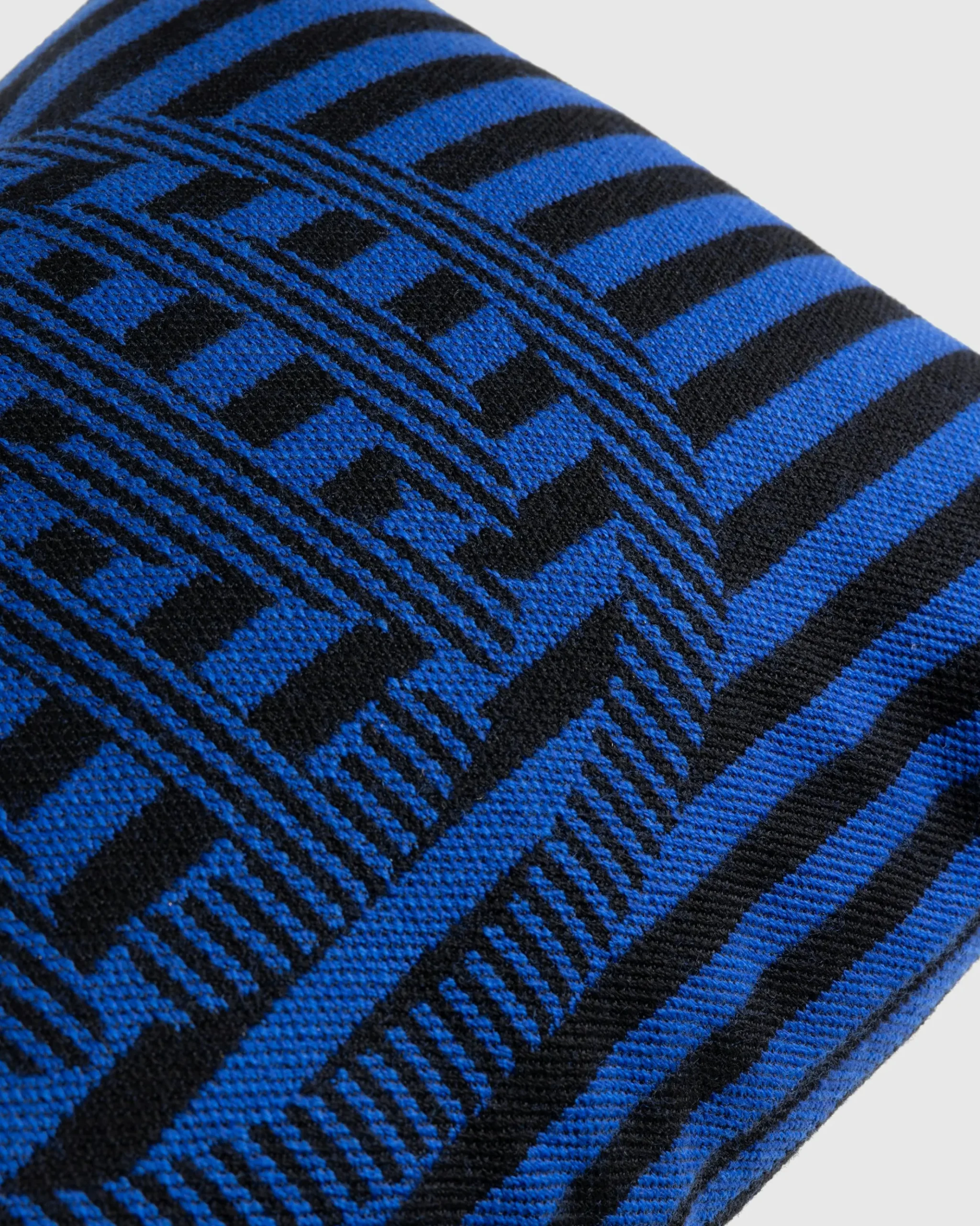 Fashion Inter Cushion /Blue black