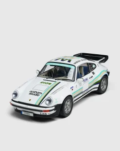 Sale Arsham Studio Daniel Arsham Porsche 911 Turbo 1986 (930A) grandprixwhite