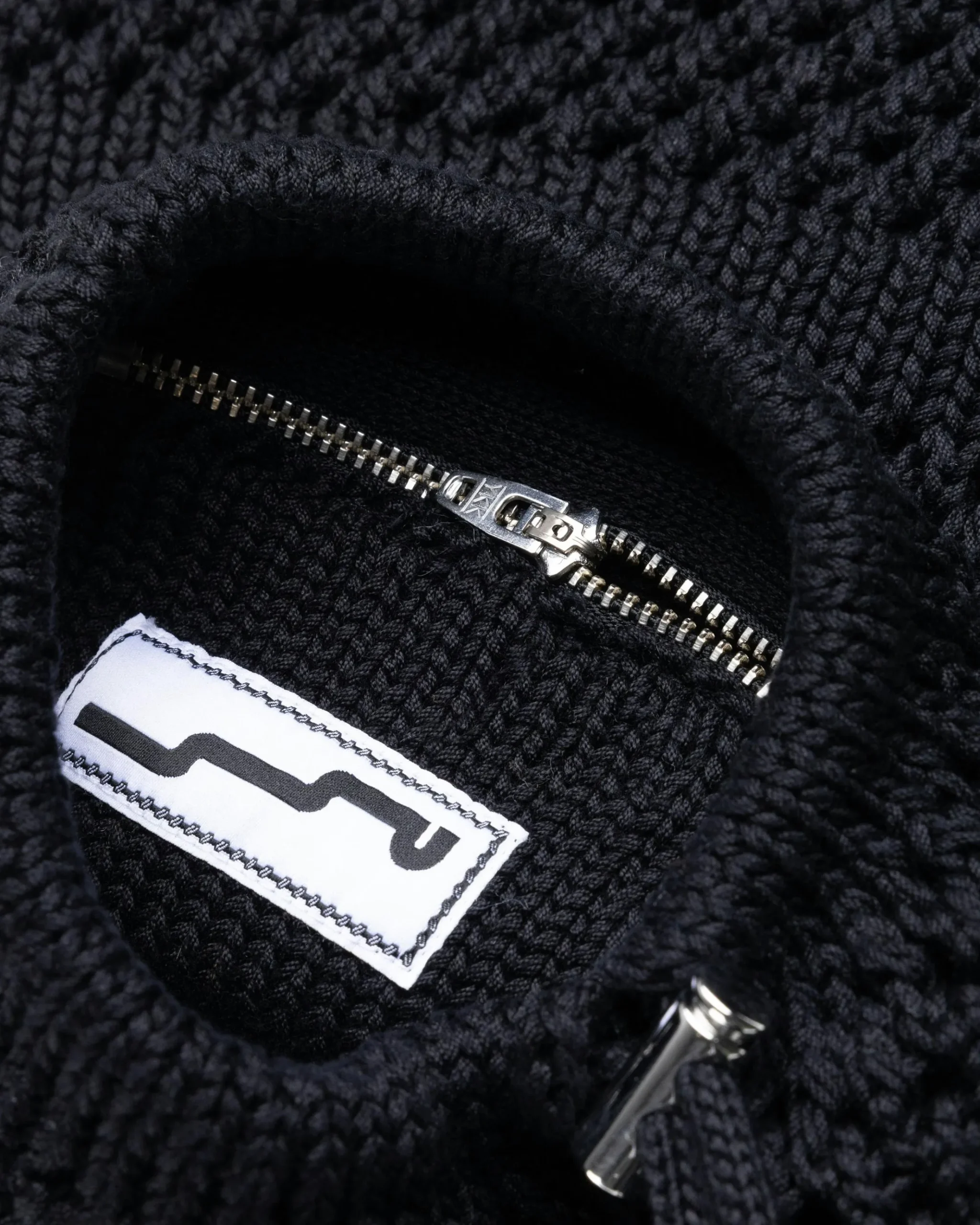 Flash Sale SSU 24h Hobo Sack black