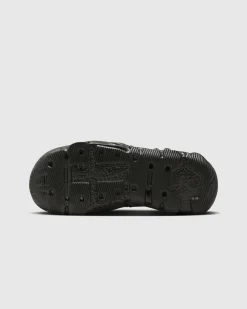 Shop Nike ISPA Universal black/black