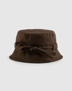 Shop JACQUEMUS Le Bob Gadjo brown