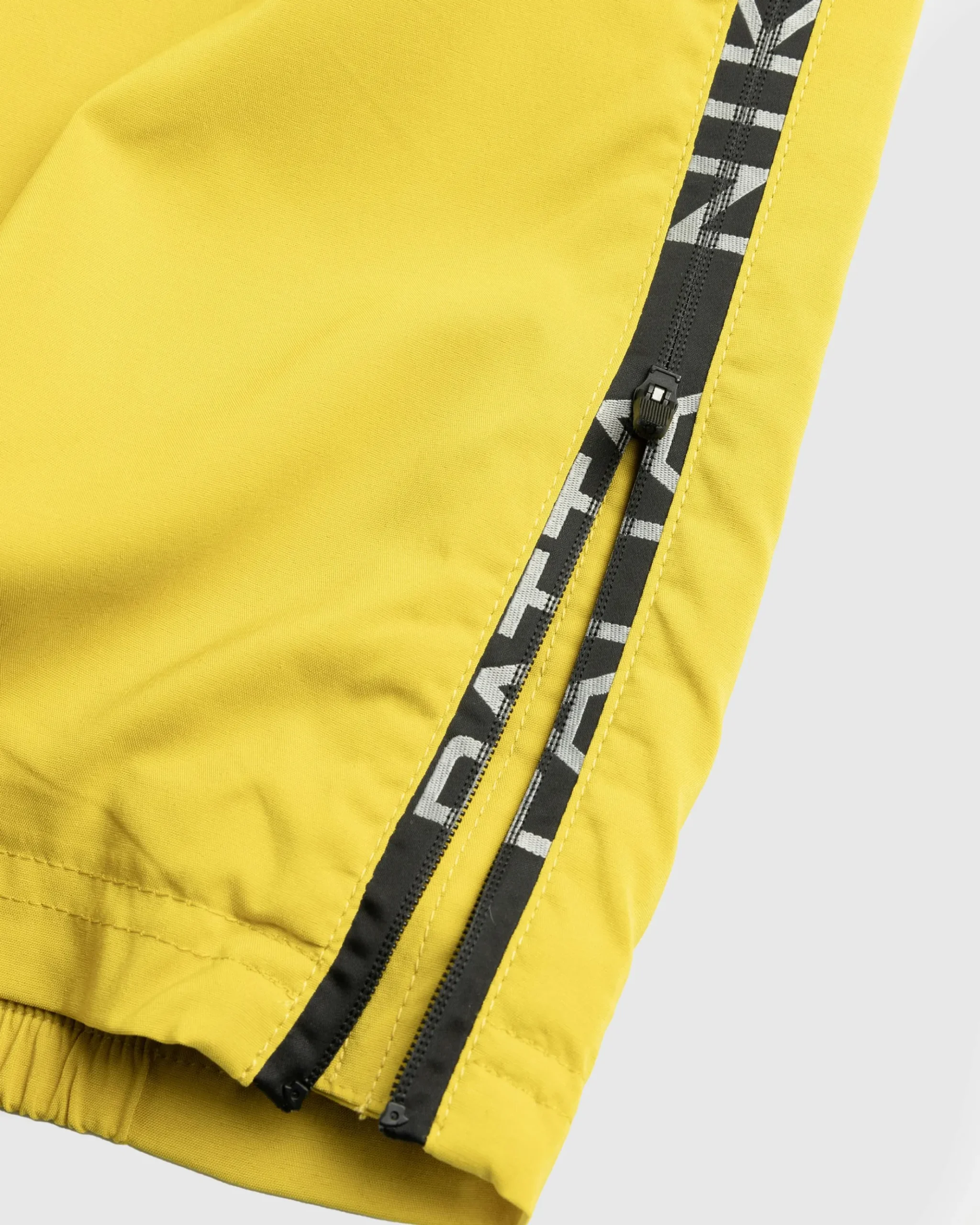 Best Sale Nike Men's Track Pants Saffron Quartz saffronquartz
