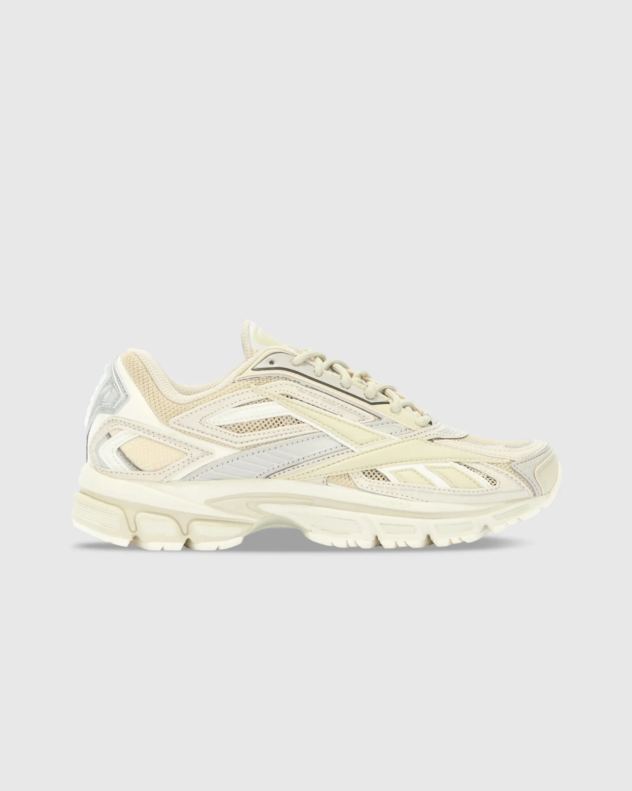 Discount Reebok LTD Premier Road Ultra neutral