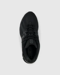 Clearance New Balance 1906R black