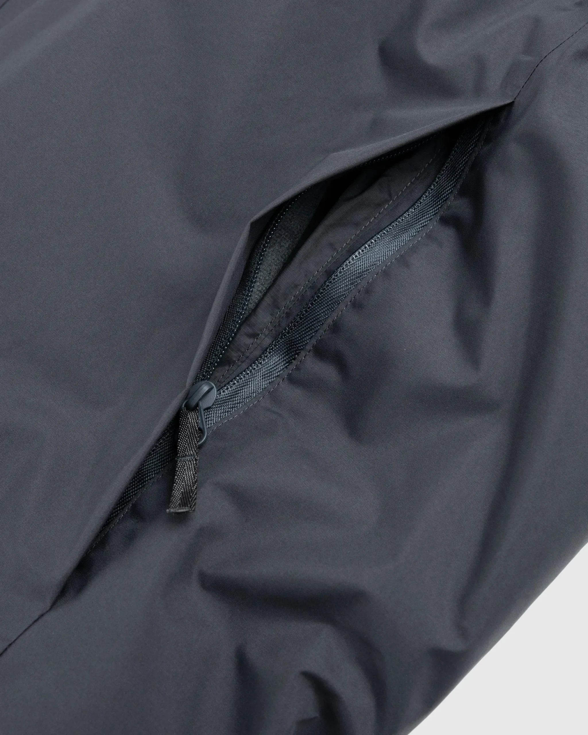 Clearance Veilance Spere Insulated Jacket M penumbra