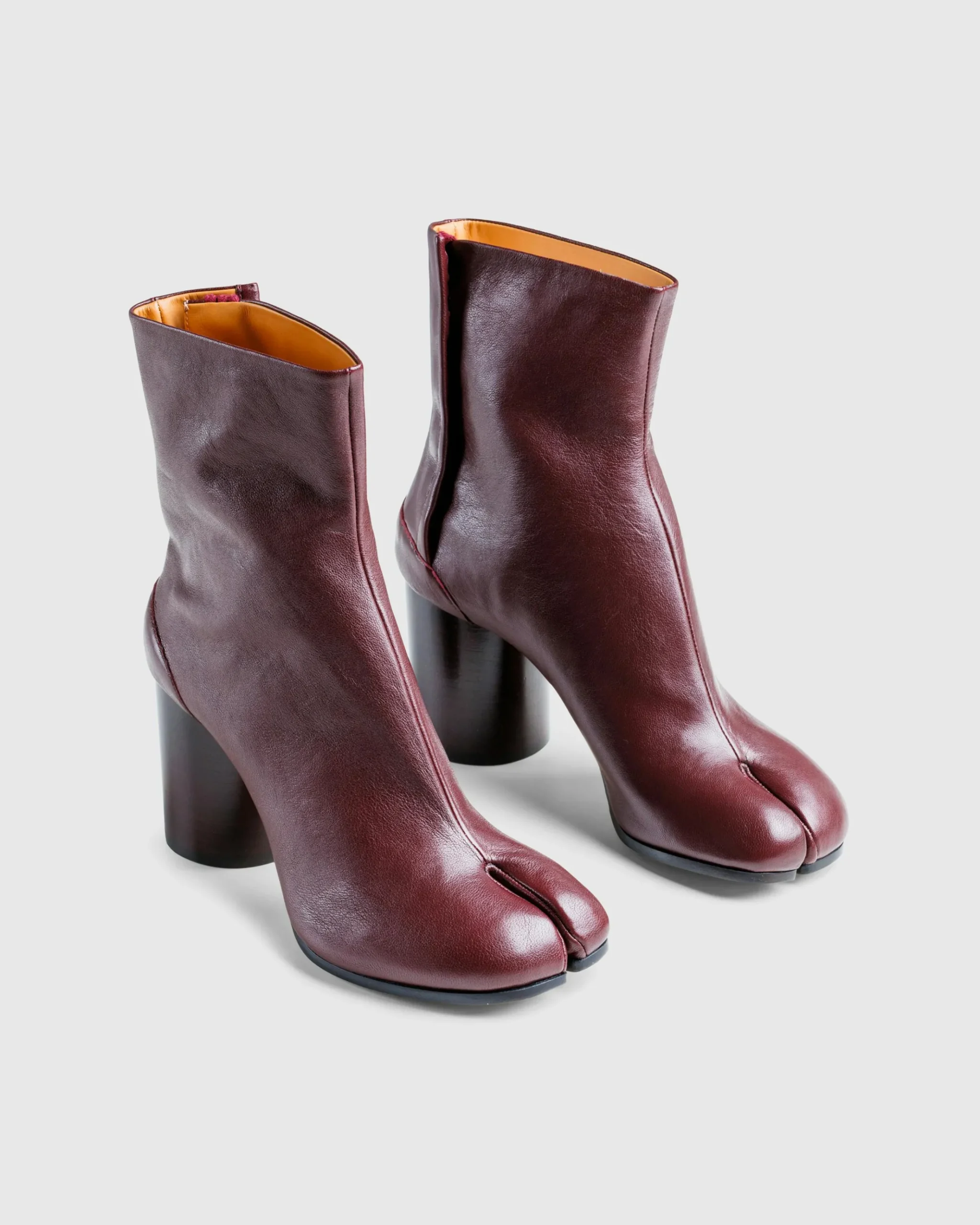 Best Maison Margiela Tabi Ankle Boots Deep Red deepred