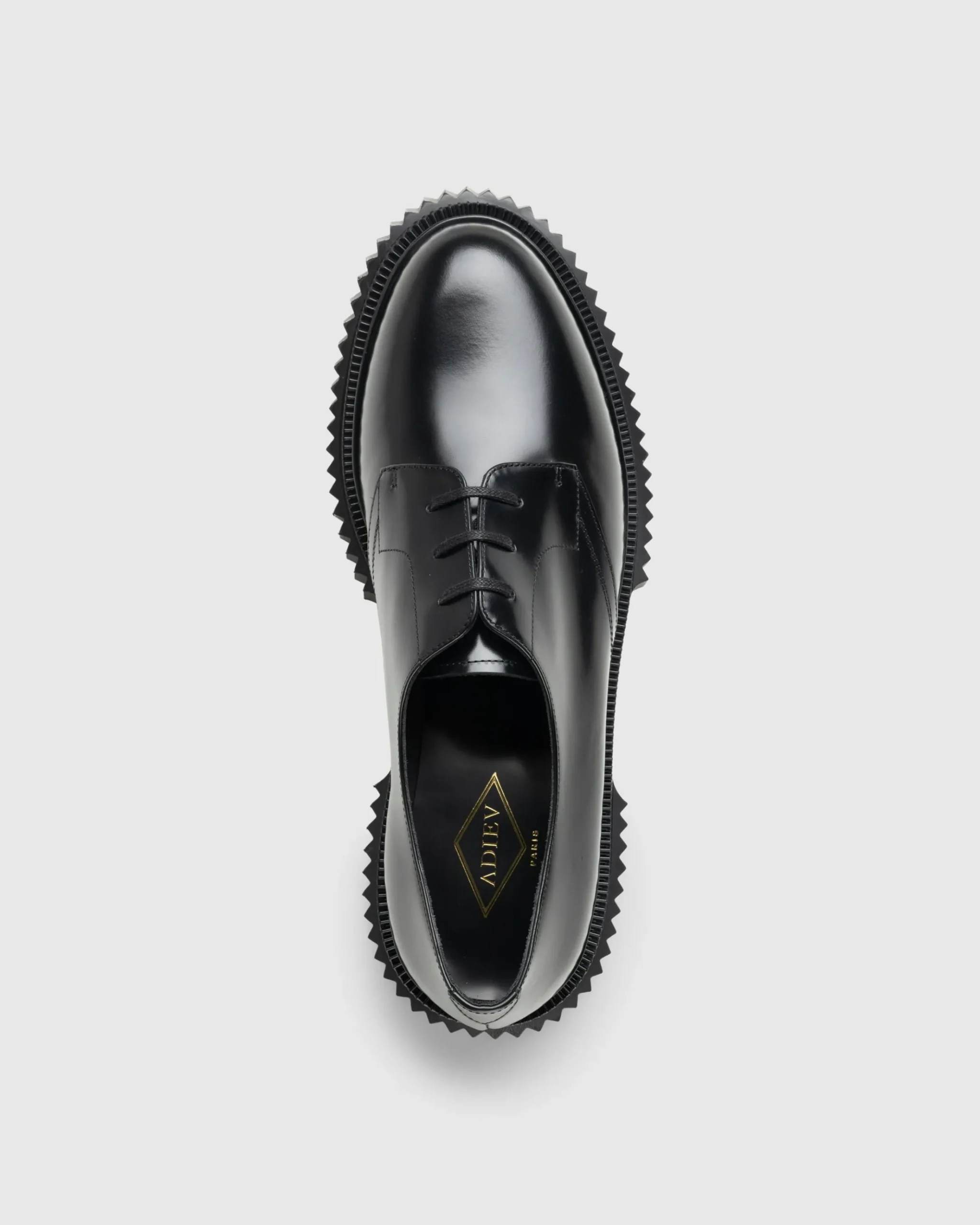Hot Adieu Type 202 black