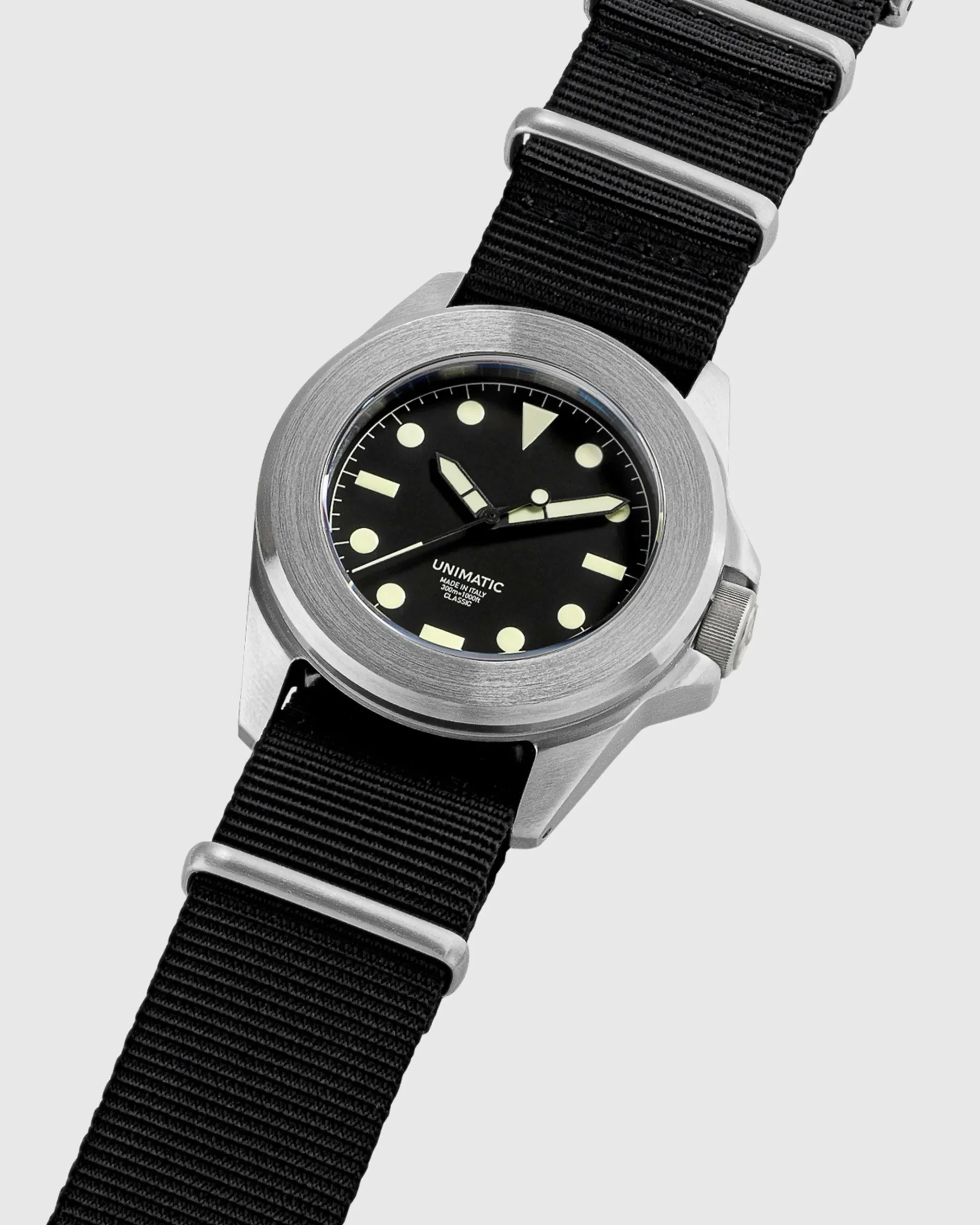 Shop Unimatic U4 Classic UC4 black