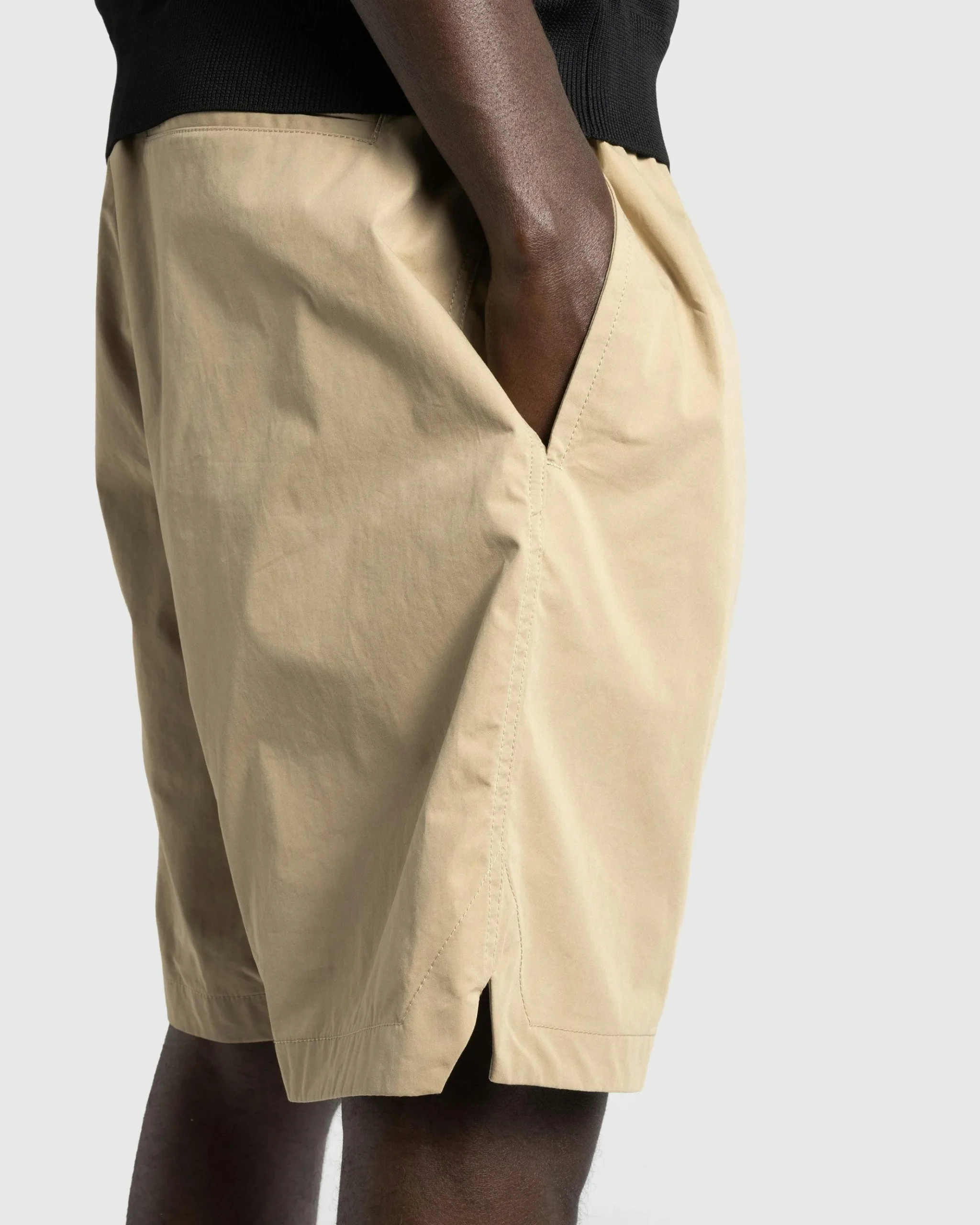 Fashion Highsnobiety HS05 Water-Repellent Shorts beige